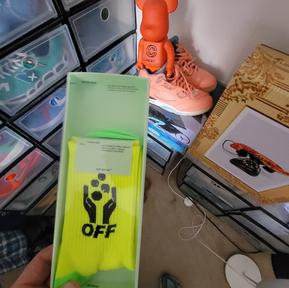 Off white socks